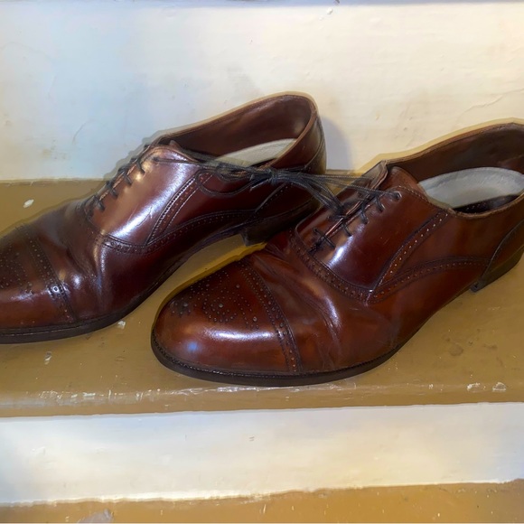 Men’s Brown leather Shoes - Picture 2 of 6